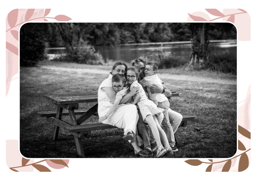 Photo-famille-banc-EP